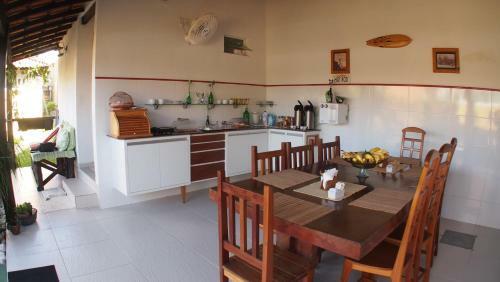 Hostal Pousada Aloha Ita�na