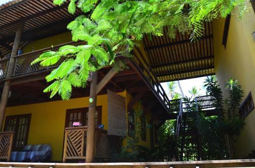 Hostal Floresta Bungalows