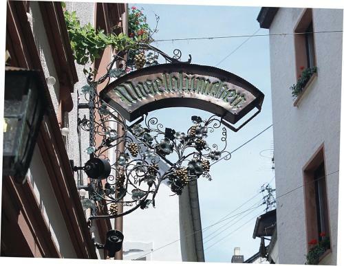 Hotel-restaurant Moselbl�mchen