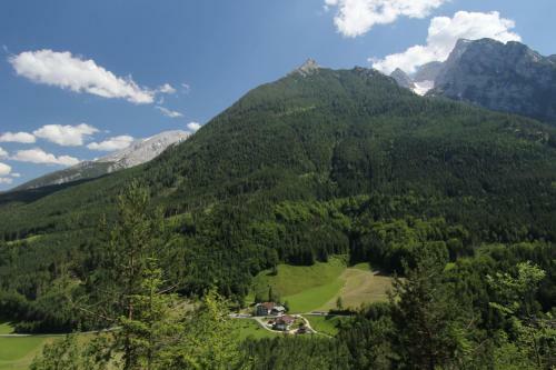 Hostal Alpenhotel Beslhof