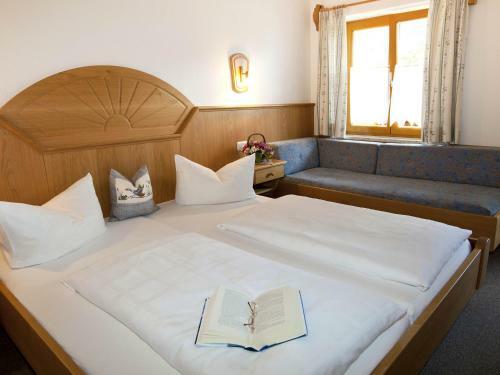 Hostal Gasthof Baltram