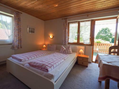 Hostal Landgasthof Zum Schwarzen Grat