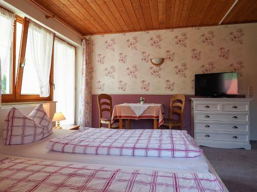 Hostal Landgasthof Zum Schwarzen Grat