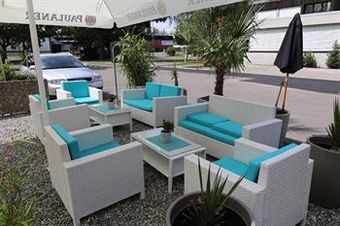 Aqua Hotel & Hostel
