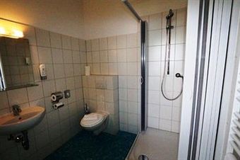Aqua Hotel & Hostel