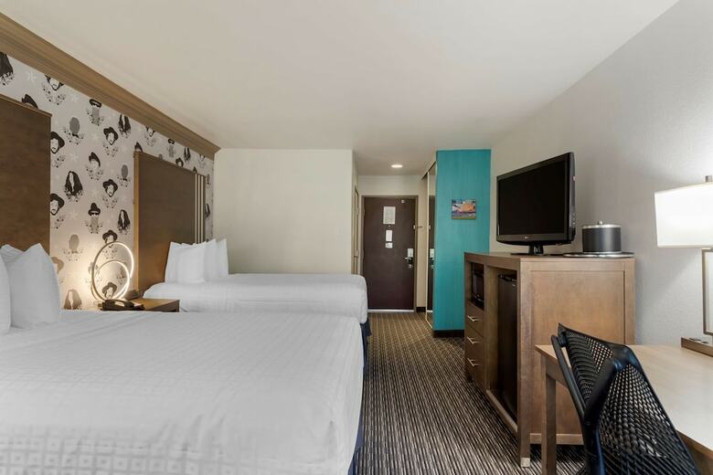 Aiden Austin City Hotel
