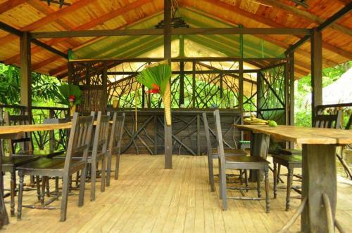 Lodge Acuali Ecohostal