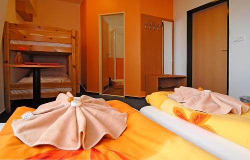 Relax Hotel B�ra