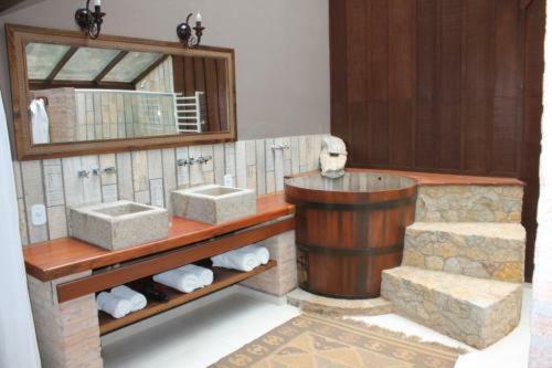 Hostal Estalagem Wiesbaden