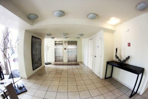 R&r Apartment Suites