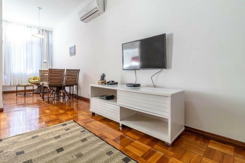 Vinicius De Moraes Ipanema Apartment
