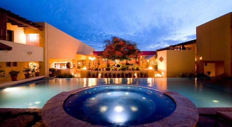 Hotel Los Patios