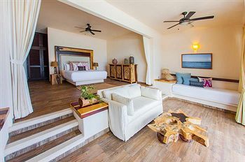 Las Ranitas Eco Boutique Hotel