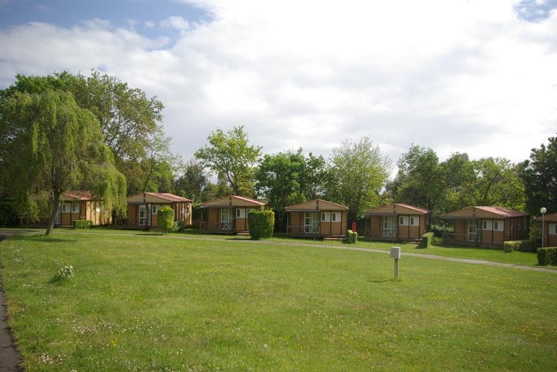Camping L�amuravela