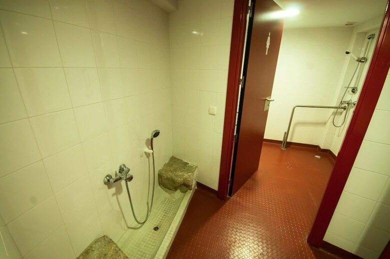 Albergue Santa Ana