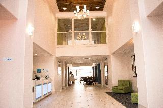 Hotel Holiday Inn Express & Suites North