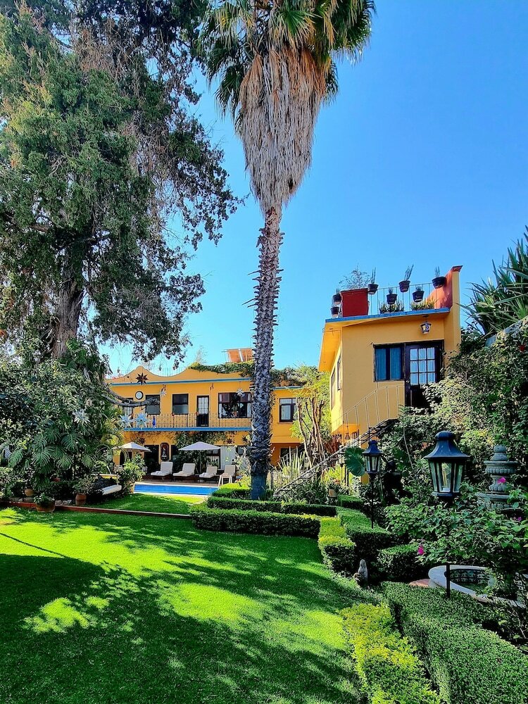 Hotel Hacienda De Las Flores
