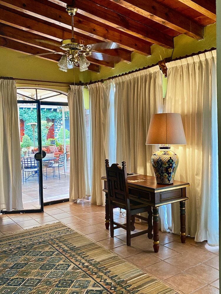 Hotel Hacienda De Las Flores