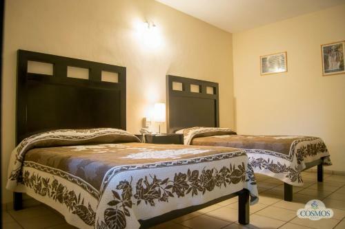 Hotel Cosmos