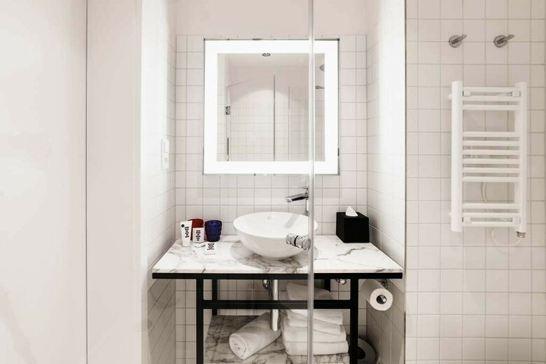Hotel Mama Shelter Prague
