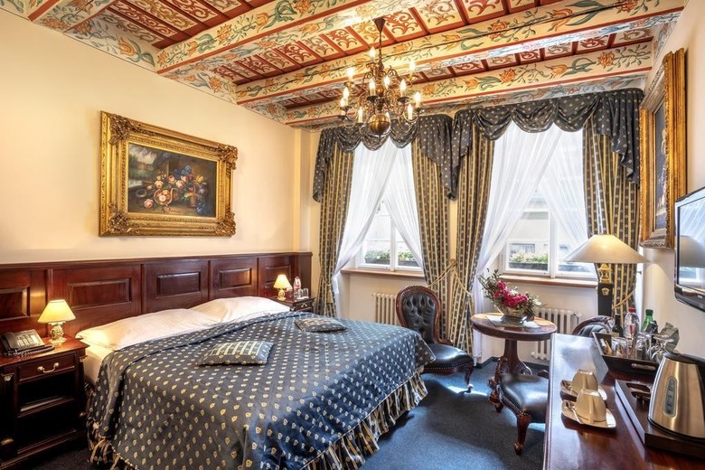 Hotel U Zlateho Stromu