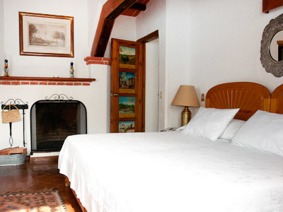 Casa Bugambilia, Un Peque�o Hotel En Tepoztl�n