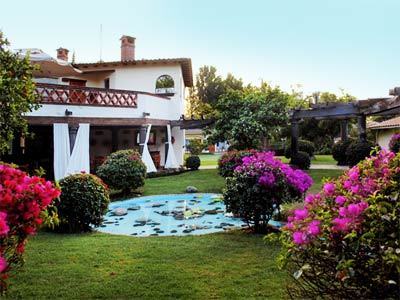 Casa Bugambilia, Un Peque�o Hotel En Tepoztl�n