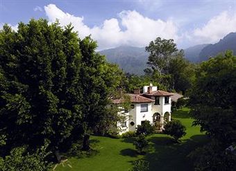 Casa Bugambilia, Un Peque�o Hotel En Tepoztl�n
