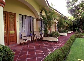 Casa Bugambilia, Un Peque�o Hotel En Tepoztl�n