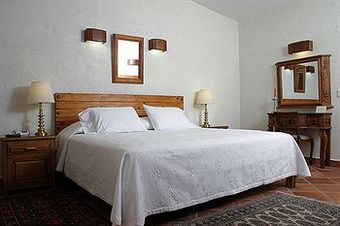 Casa Bugambilia, Un Peque�o Hotel En Tepoztl�n
