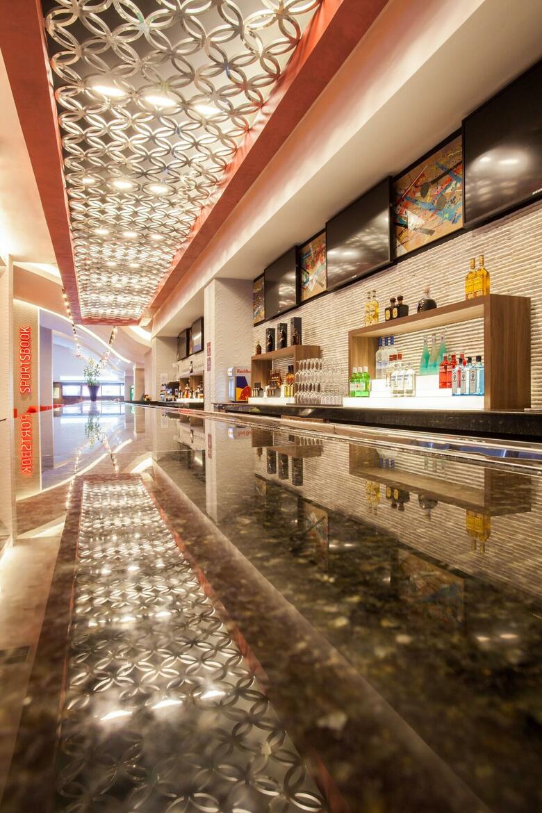 Sortis Hotel, Spa & Casino