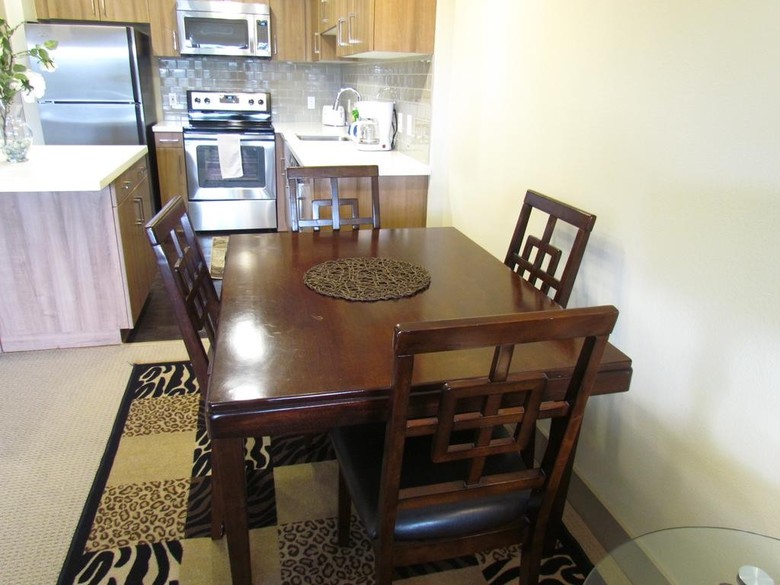 2 Bedroom Apartment With Style