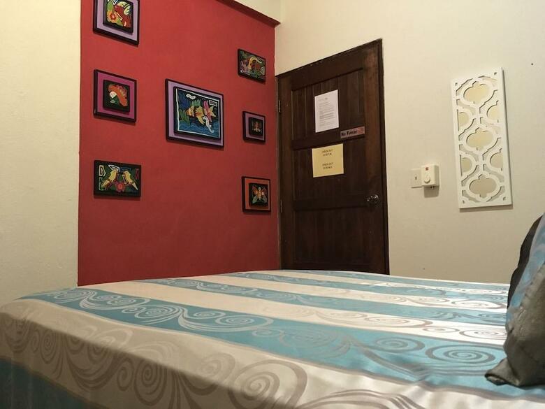 Panama House Bed & Breakfast