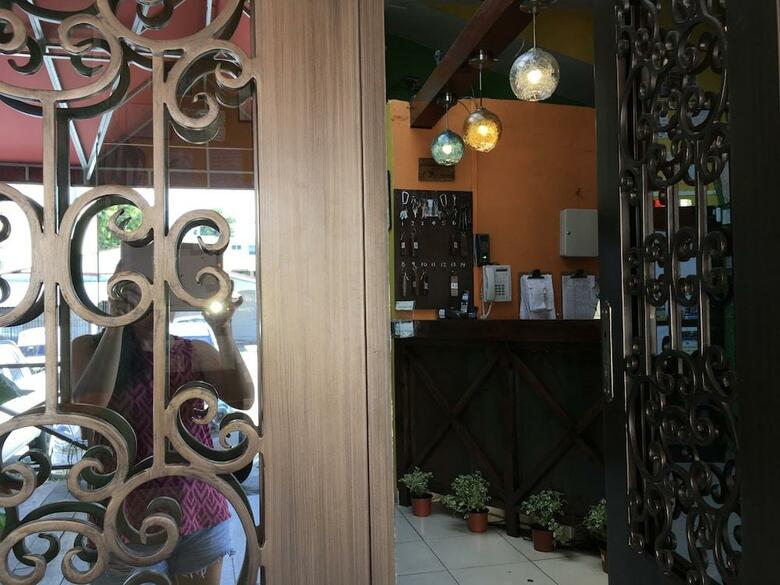 Panama House Bed & Breakfast