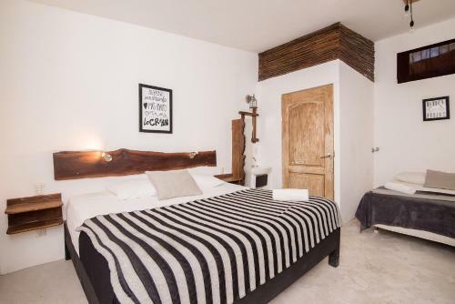 Hotel & Hostel El Punto
