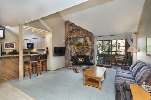 Hotel Aspen Creek By 101 Great Escapes