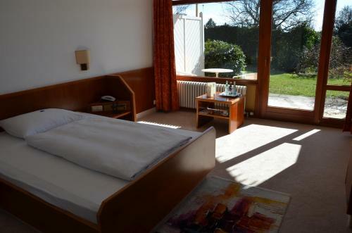 Hostal Hotel Garni Reulein