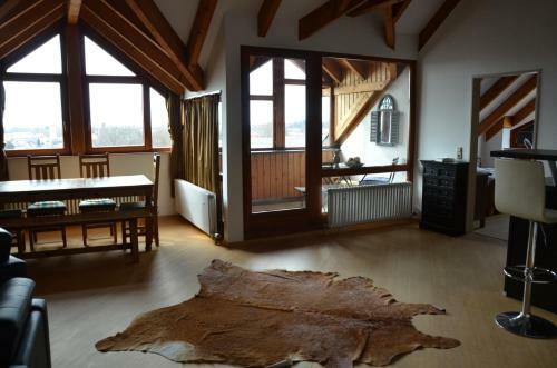 Hostal Hotel Garni Reulein
