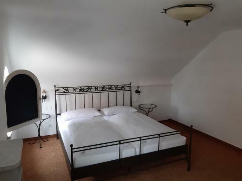 Hostal Br�uhotel Steig