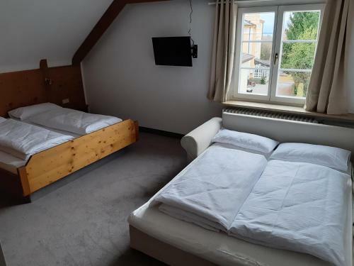 Hostal Br�uhotel Steig