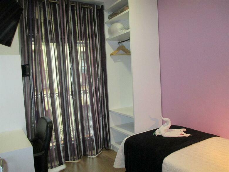 Hostal Madrid City Rooms