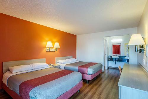 Motel 6 Modesto