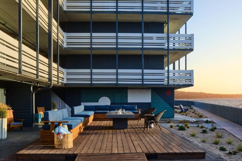 Hotel Monterey Beach Resort