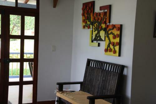 Hostal Villa Flor Blanca