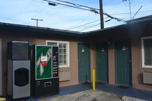 Searle Motel