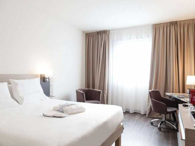 Hotel Novotel Brescia 2