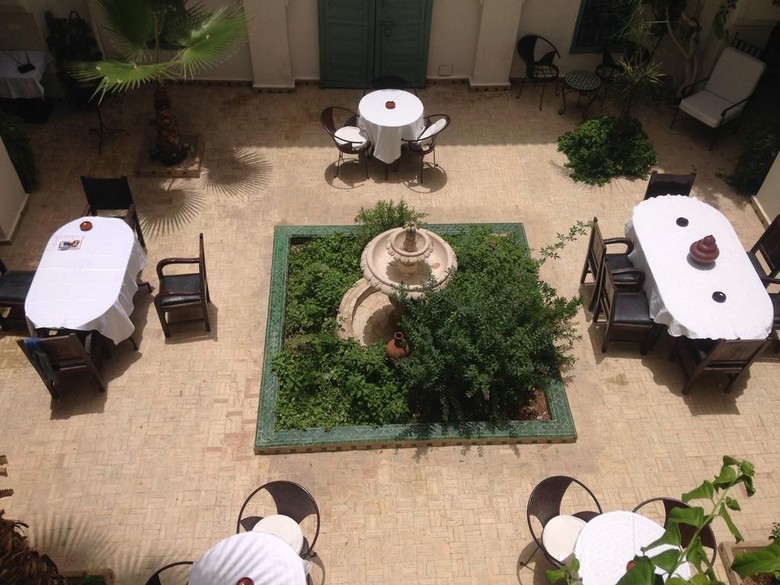 Albergue Riad Dar Bounouar