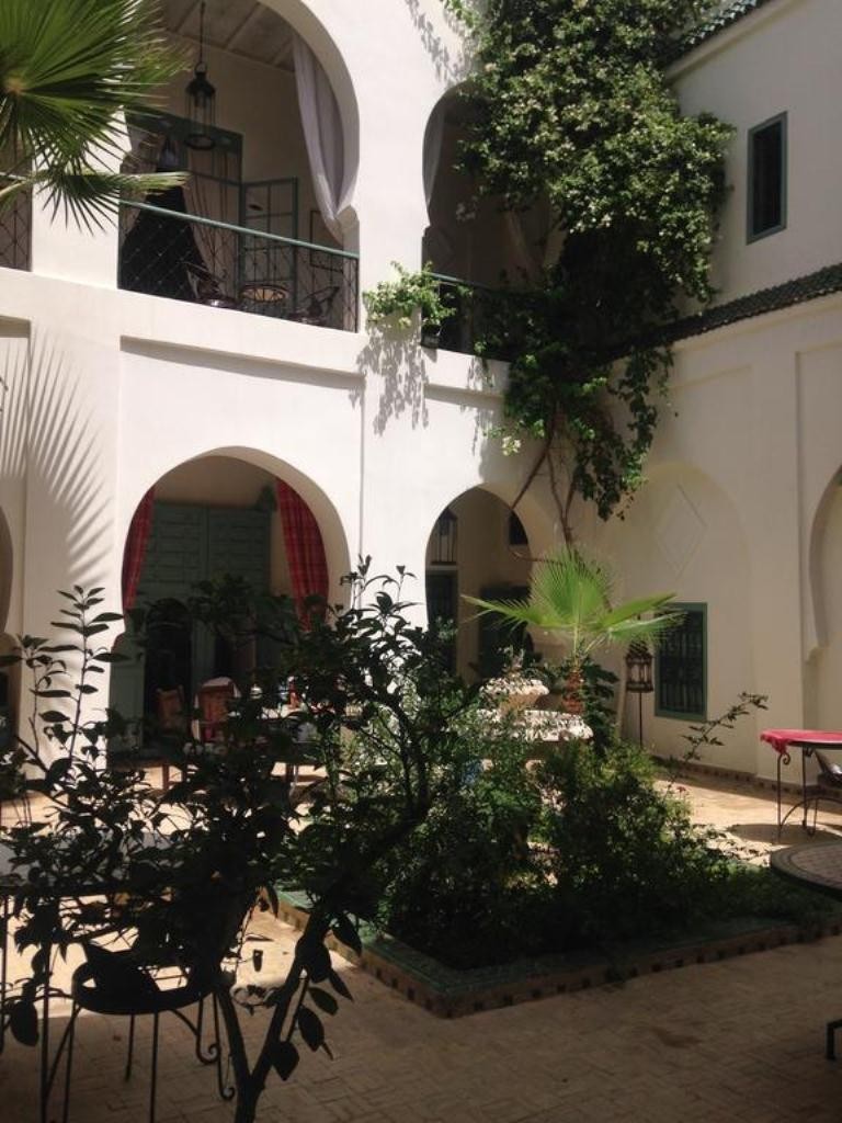 Albergue Riad Dar Bounouar