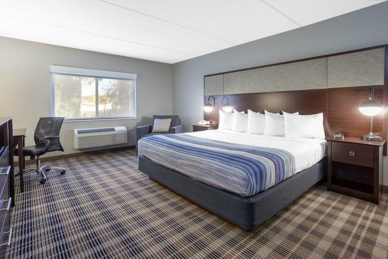 Hotel Americinn Of Madison South