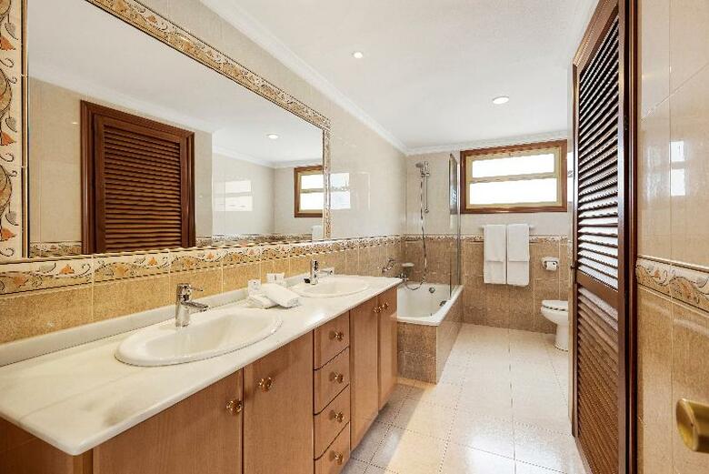 Apartamento Macdonald Leila Playa